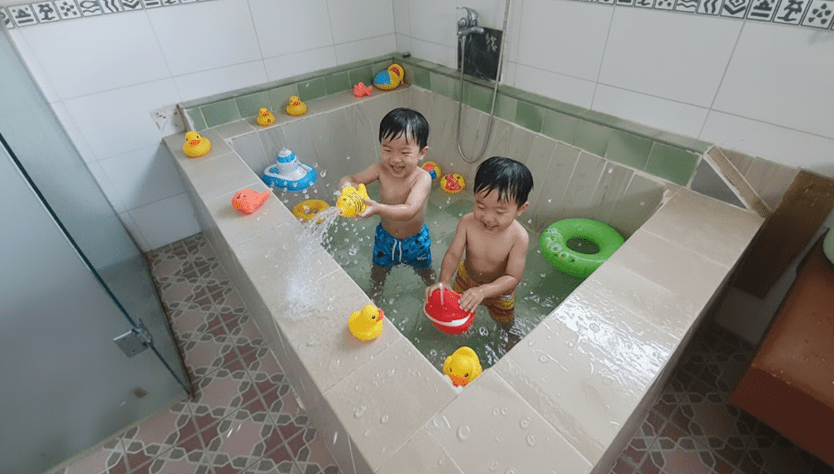 화성식염온천가족탕1호점 4